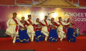 अरुणाचल उत्सव में सिरमौर के कलाकारों की प्रस्तुति