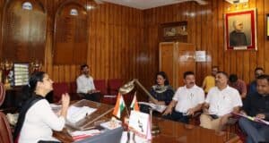 उपायुक्त की अध्यक्षता में हुई जिला सड़क सुरक्षा समिति की बैठक