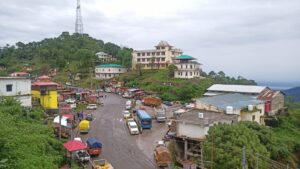 बस स्टेंड सराहाँ