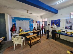 राजकीय वरिष्ठ माध्यमिक विद्यालय जयहर में स्वास्थ्य विभाग द्वारा स्वास्थ्य जांच शिविर