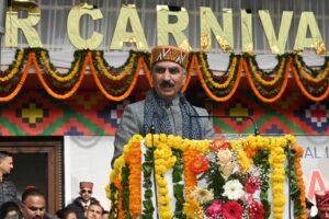 पर्यटन नगरी मनाली में राष्ट्रीय स्तर पर आयोजित होने वाले विंटर कार्निवल-2026 के शुभारंभ अवसर पर संबोधित करते मुख्यमंत्री