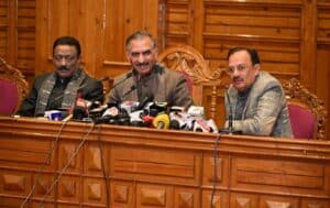 सर्वदलीय बैठक के बाद पत्रकारों से बात करते मुख्यमंत्री ठाकुर सुखविंदर सिंह सुक्खू