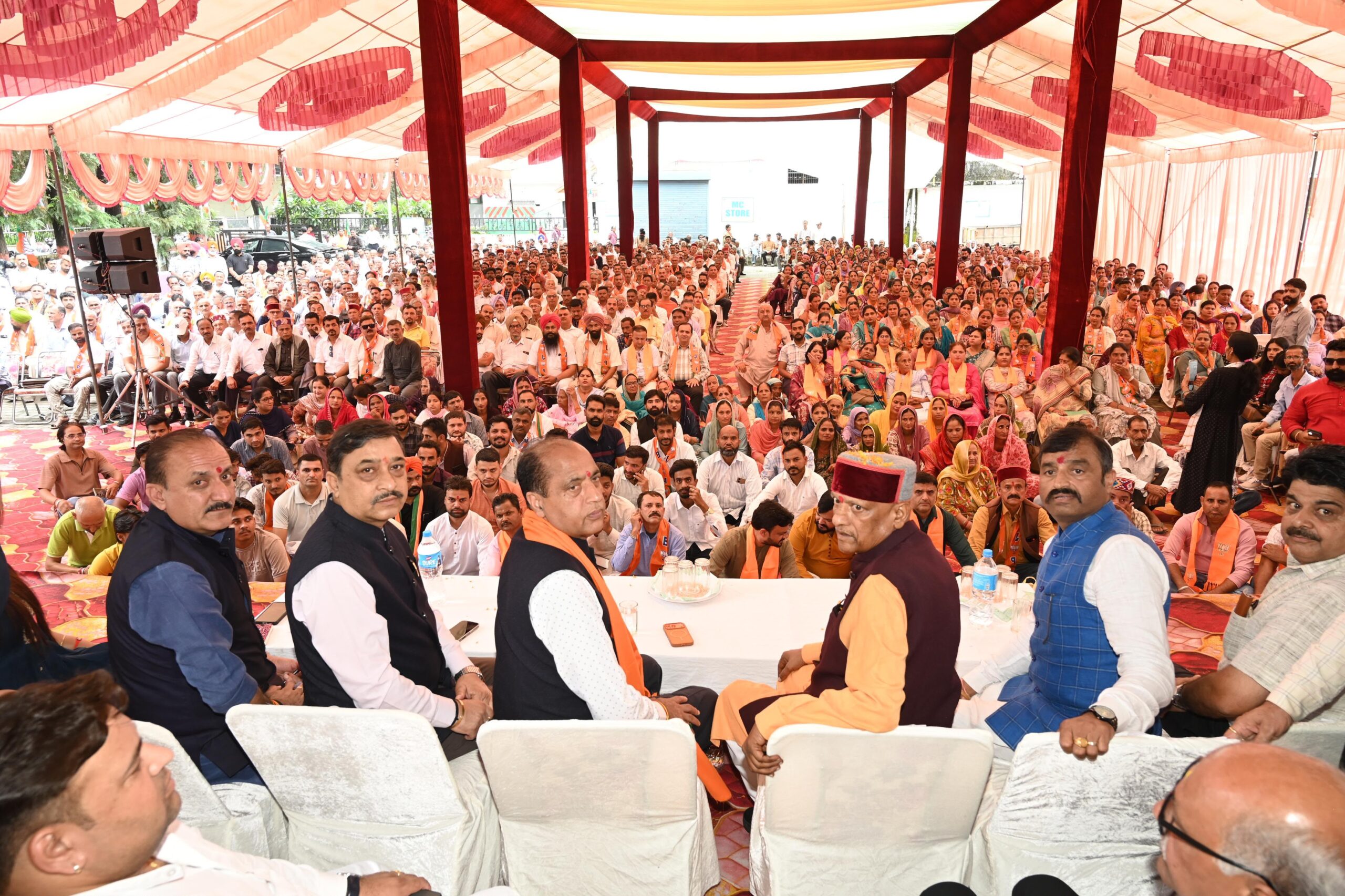 पांवटा साहिब में आयोजित नवनिर्वाचित जनप्रतिनिधि सम्मान समारोह में पूर्व मुख्यमंत्री एवं नेता प्रतिपक्ष जयराम ठाकुर