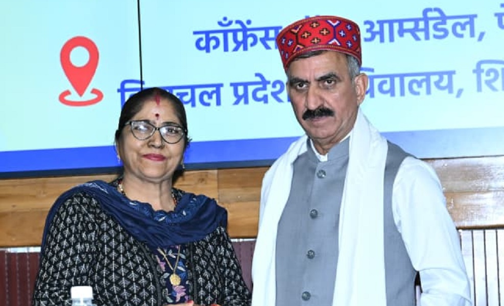 प्रदेश ब्राह्मण कल्याण बोर्ड की सदस्य पुर्व प्रधान व पुर्व उपाध्यक्ष जिला परिषद सिरमौर राजेश्वरी शर्मा बैठक में मुख्यमंत्री का आभार प्रकट करते हुए