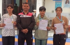 स्वर्ण, रजत और कांस्य पदक के साथ सराहां कन्या विद्यालय की छात्राएं